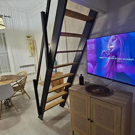 Appartement Cozy In The Heart Of Sète, Close To The Jousting Events *